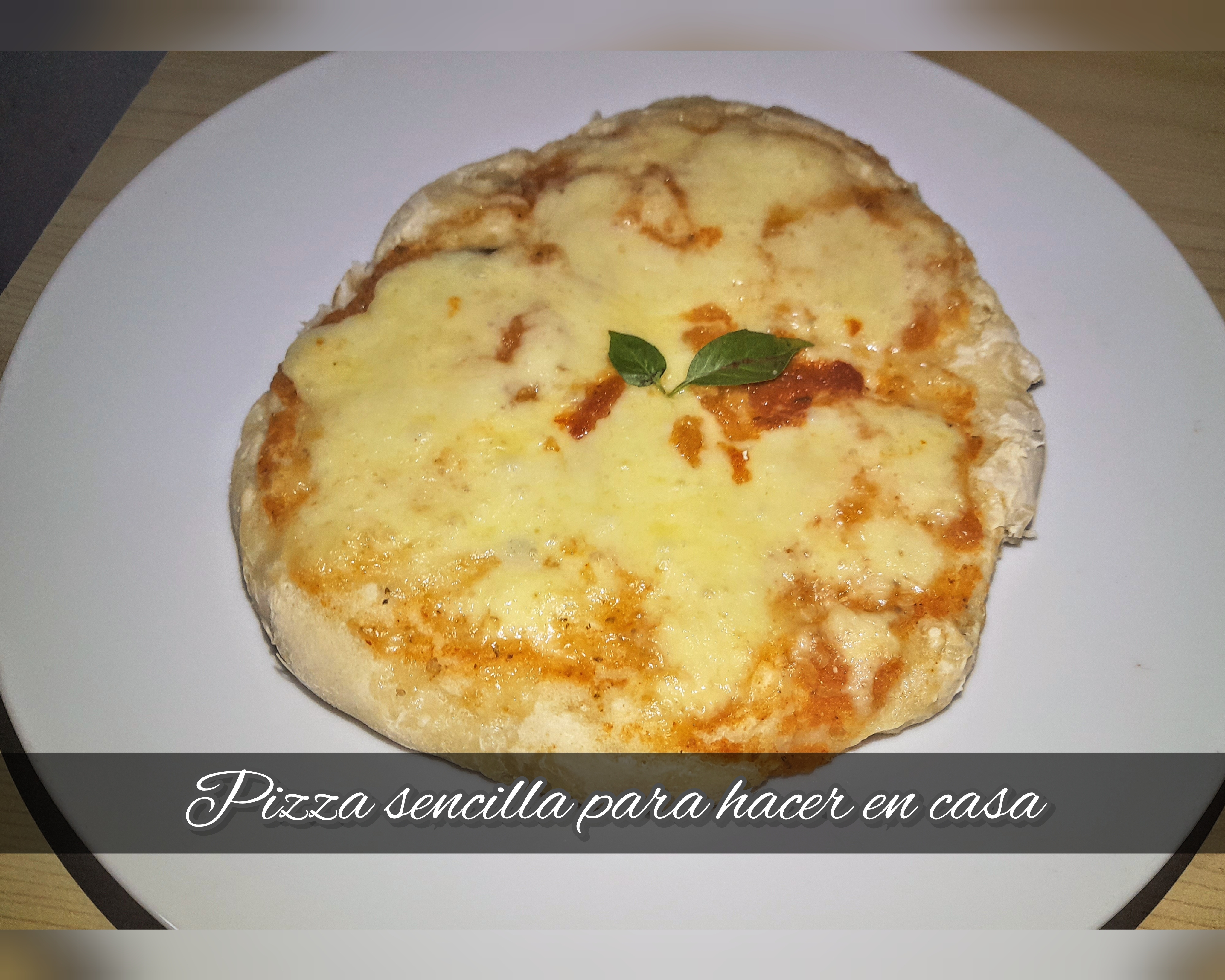 Pizza sencilla para preparar en casa.