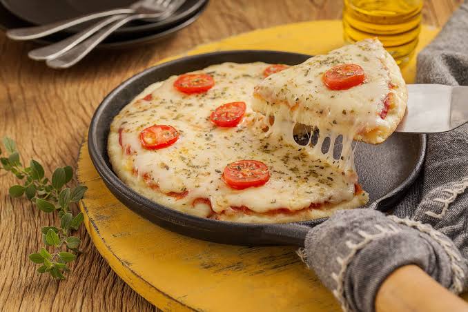 Pizza na frigideira !!! Uma delícia