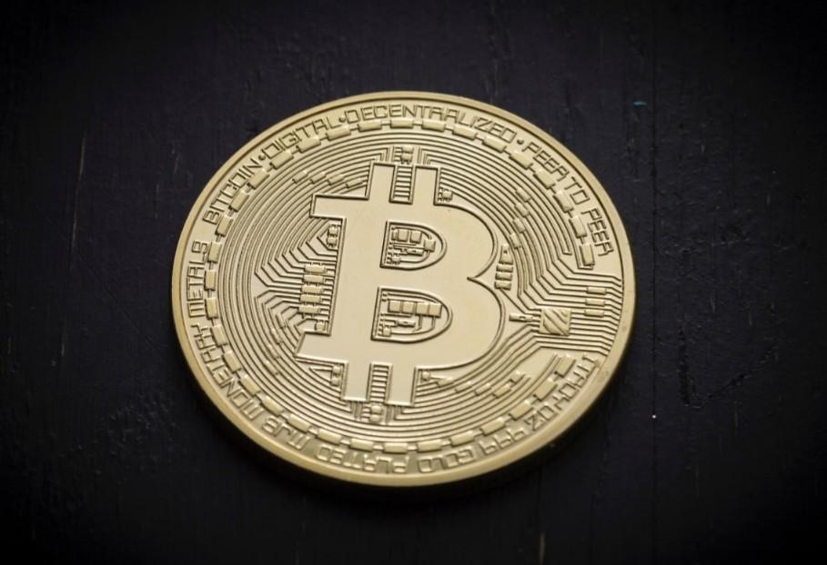 EUA confirmam venda de R$ 1 bilhão em Bitcoin e mais 41.490 (R$ 6 bi) terão o mesmo destino