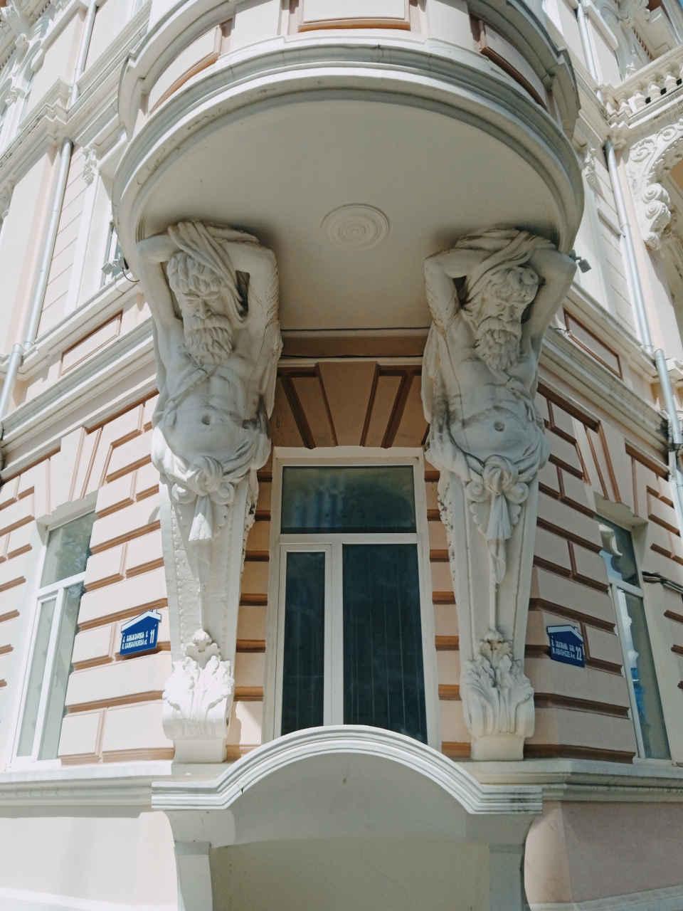 The majestic statues of Atlantes give homes a unique captivating style and attract numerous tourists.