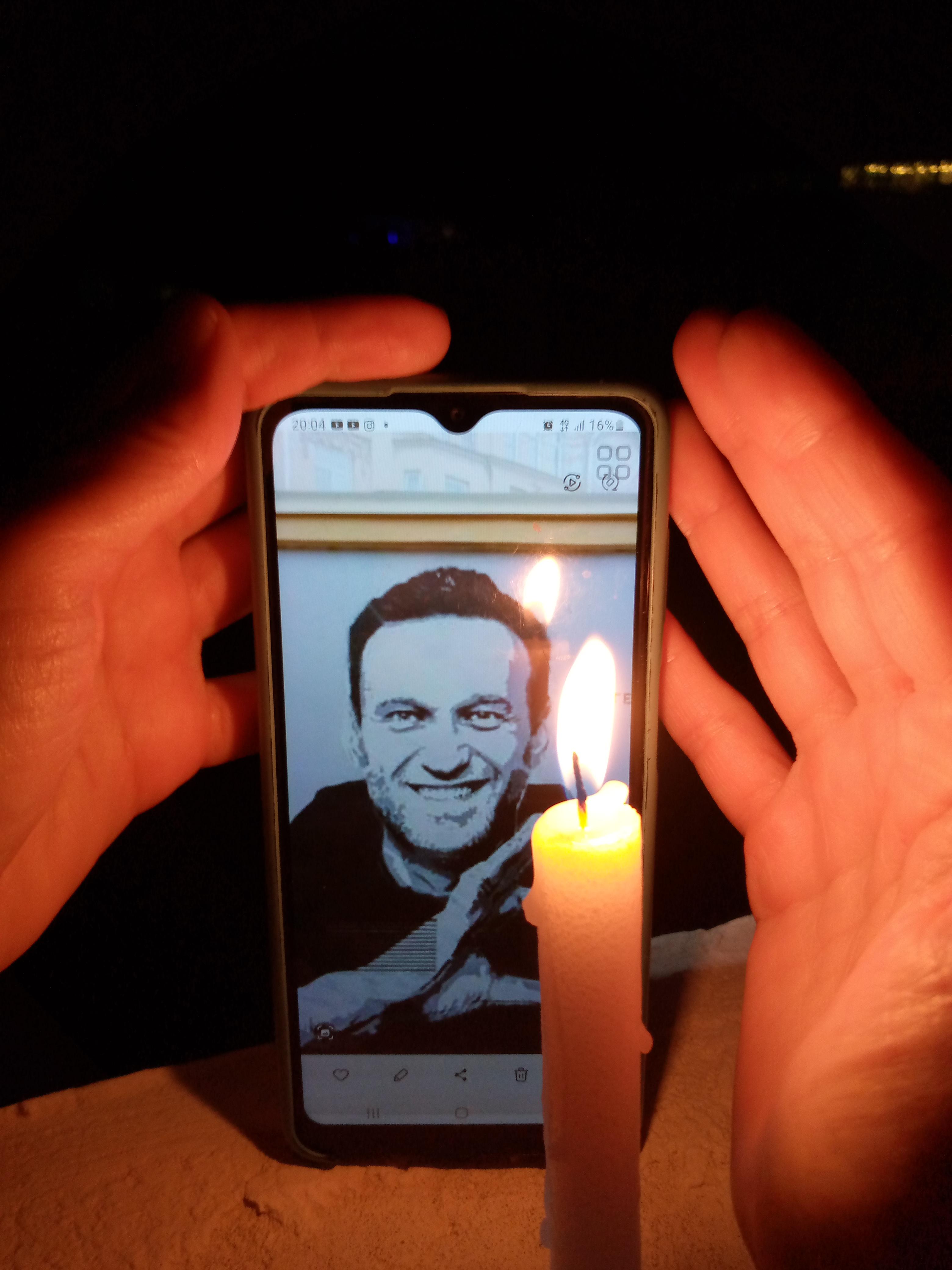 Вечер памяти политика и политического заключенного Алексея Навального в Дахабе [Египет]