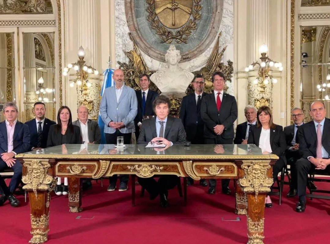 Argentina News: Miles' reforms and the rise of cryptocurrencies